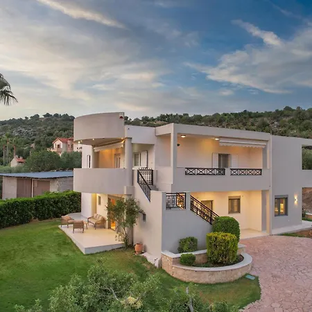 בית נופש Adore Natural Retreat By Estia העיירה רתימנו