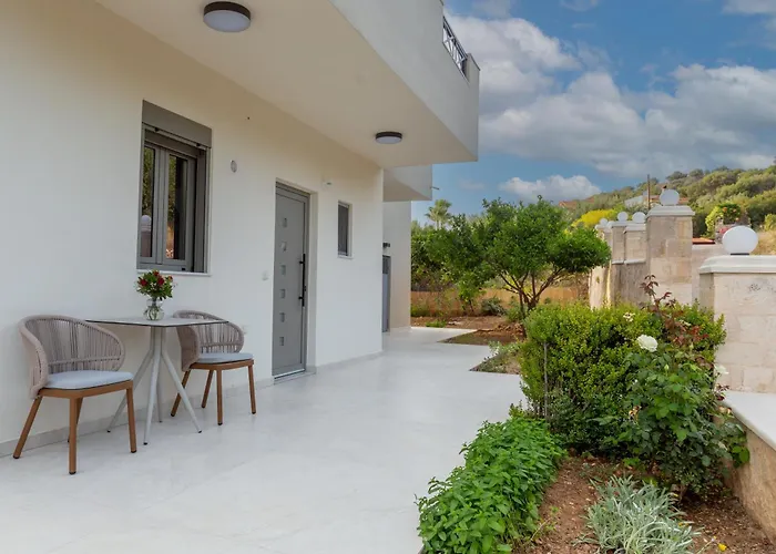 Adore Natural Retreat By Estia Будинок відпочинку Ретимно (Крит)